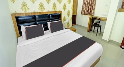 Hotel ARRAJ Room Type - Deluxe Room Hotel ARRAJ Room Type - Deluxe Room