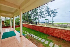 La Mira  | By the Beach