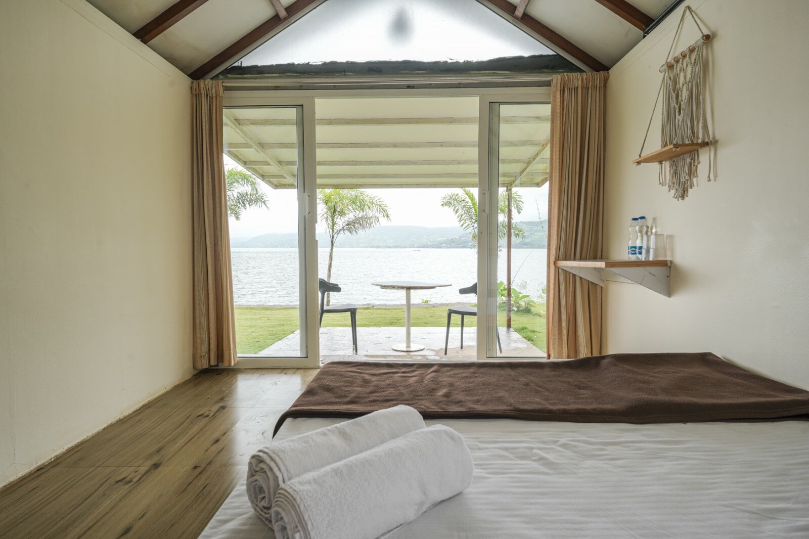 Lakefront Non AC Cabin 1 by Tranquil Stays - Tap to explore photos