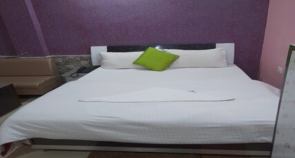 Grand Hotel Vinayak Room Type - Super Deluxe