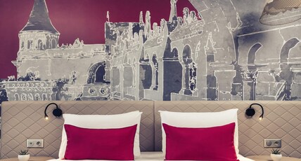 Mercure Budapest Castle Hill Room Type - Superior Suite with a living room and a bedroom with 1 double bed Mercure Budapest Castle Hill Room Type - Superior Suite with a living room and a bedroom with 1 double bed