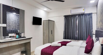 HOTEL ORCHARD PARK Room Type - DELUXE ROOM