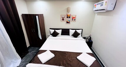 SEMAYRA, 90 MTRS FROM SEA BEACH Room Type - PREMIUM SEA VIEW