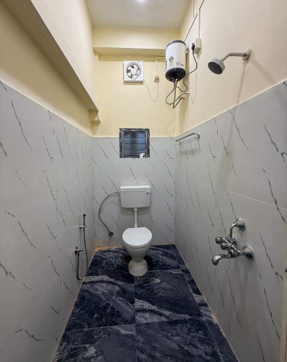 Alpine Nest 2 BHK Homestay - Tap to explore photos