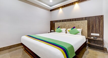 HOTEL BIKALAL Room Type - Deluxe Room