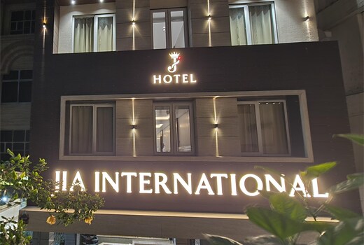 JIA INTERNATIONAL