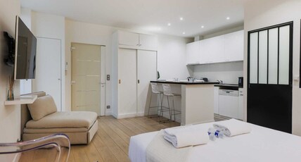 Charming studio - 3P - Opera/Haussmann Room Type - Charming studio - 3P - Opera/Haussmann