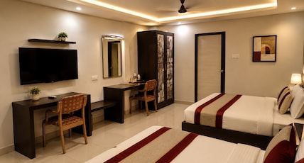 REDFOX CINEMASCOPE Room Type - Executive REDFOX CINEMASCOPE Room Type - Executive