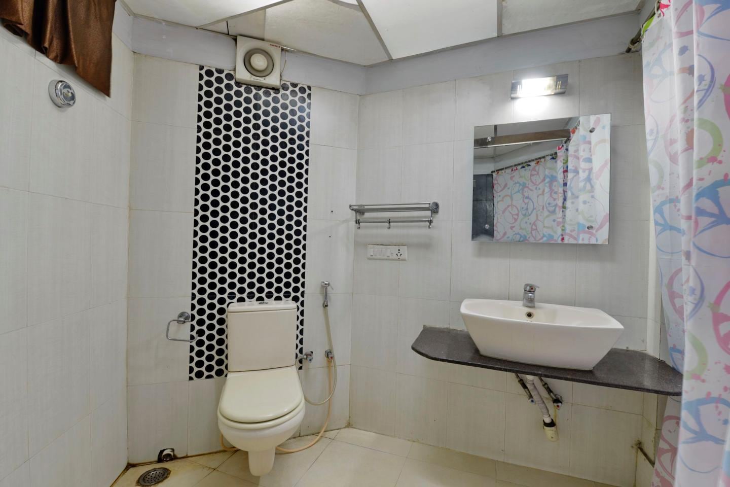 Hotel Akash - Tap to explore photos