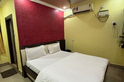 Address of HOTEL LISA GALAXY