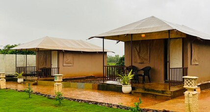Seven Seeds Farm Stays Room Type - Canopy Cottage (Bedroom Cottage with Garden View)