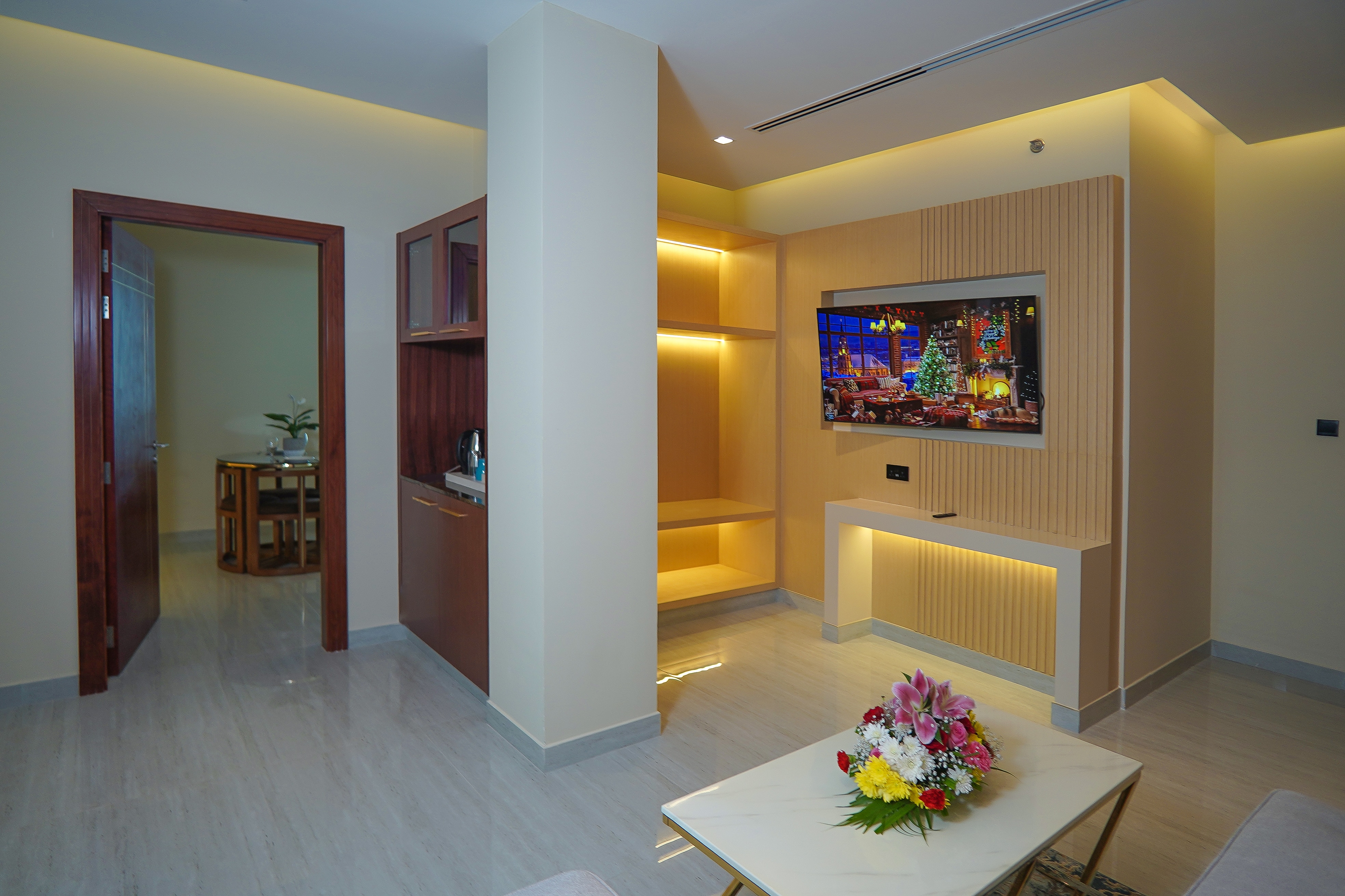 Concorde Creek View Hotel Bur Dubai - Tap to explore photos