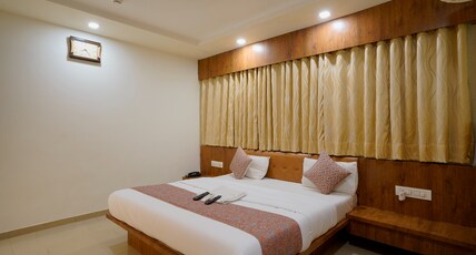 Hotel Saubhagya Room Type - Deluxe Room