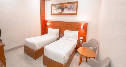 Hotel Trenor Room Type - DELUXE TWIN ROOM WITH WORK DESK