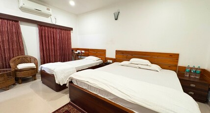 Santiniketan Residency Room Type - SUPER DELUXE TRIPLE Santiniketan Residency Room Type - SUPER DELUXE TRIPLE