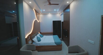 Sandy Resort Room Type - Premium Suit