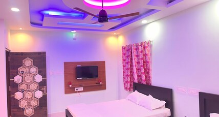 Sujata Villa Guest House Room Type - Double bed Ac Deluxe Premium room