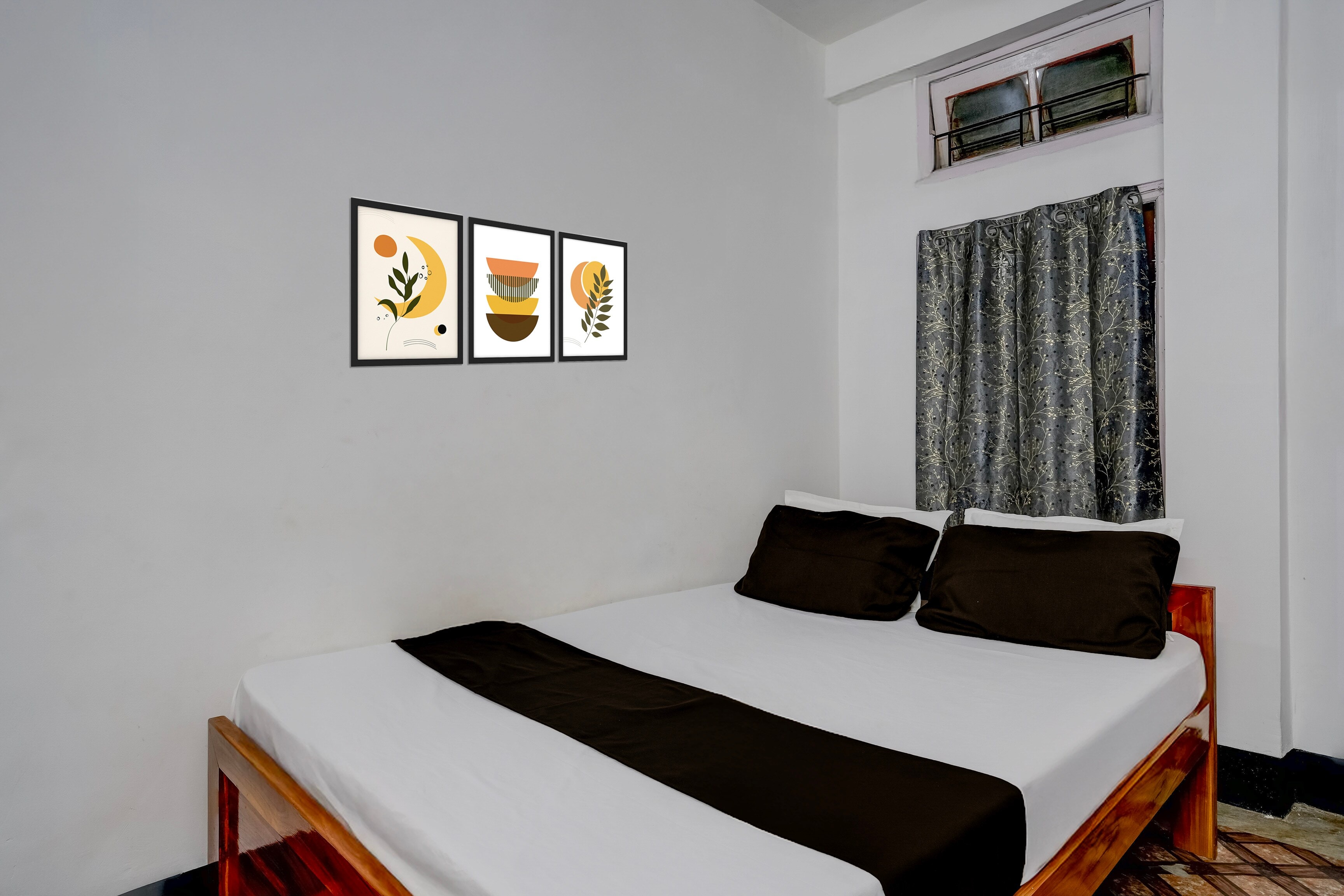 Hotel O Mini Home - Tap to explore photos