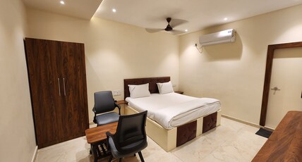 Hotel Srinivasa Royal Stay Room Type - Premium Ac Room Hotel Srinivasa Royal Stay Room Type - Premium Ac Room
