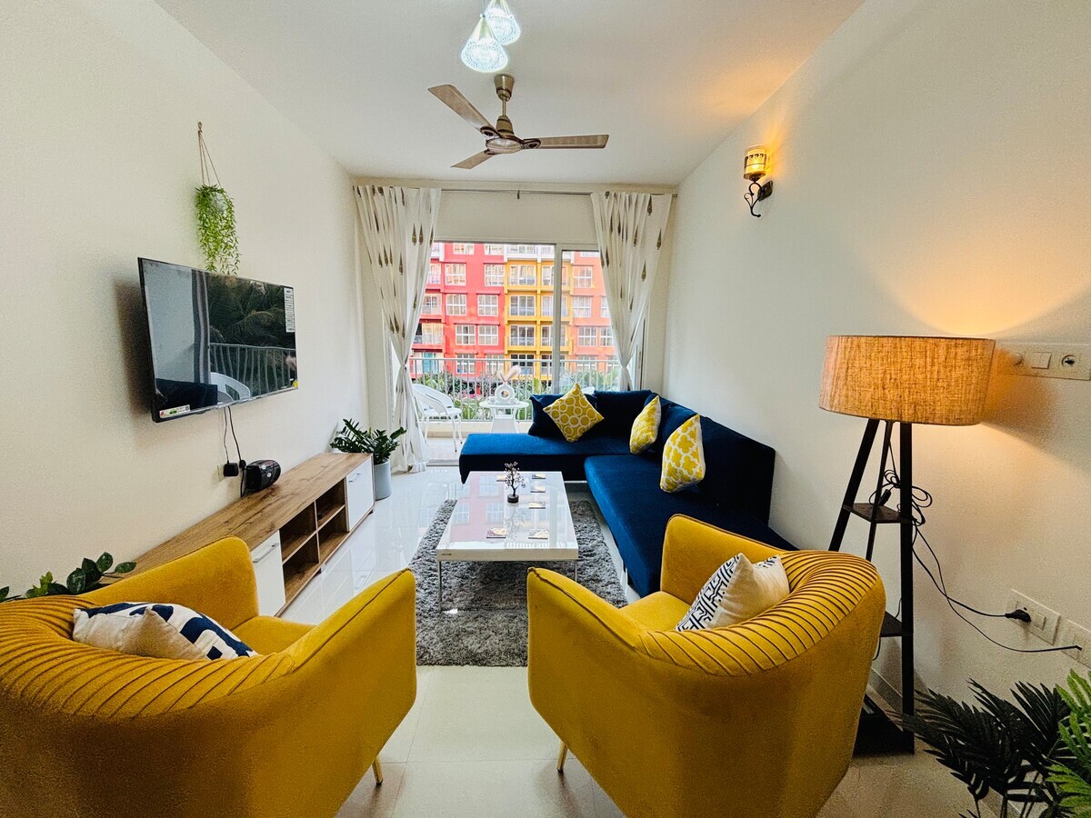 ContemporaryStyle 2BHK|Resort Homes |Zennova Stays - Tap to explore photos