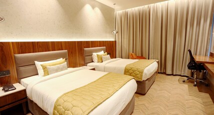 Lakshya Inn Room Type - Executive Twin Bed Room