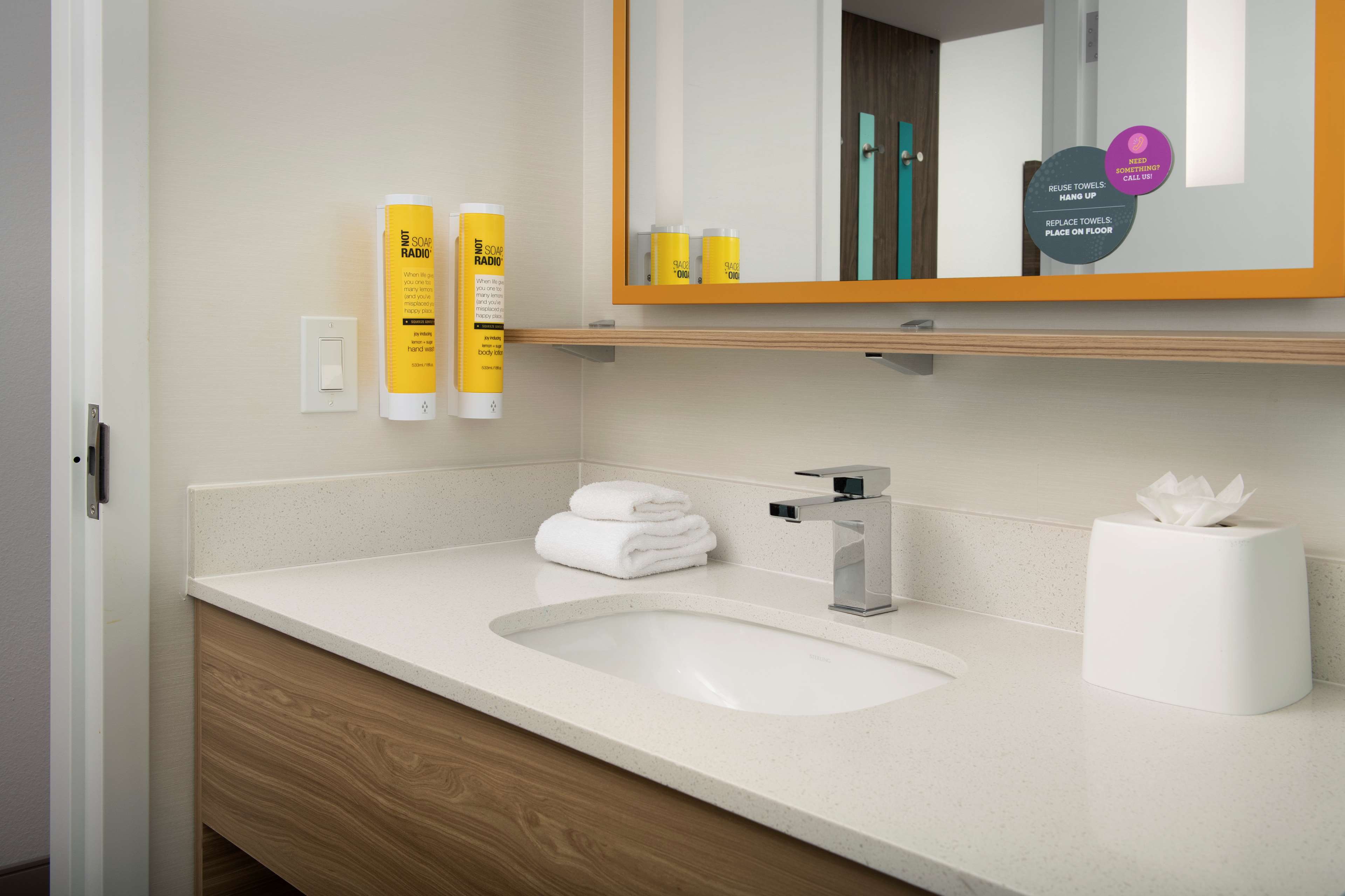 Tru by Hilton Miami West Brickell - Tap to explore photos