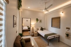 Hitakshi Hotel and Homestay