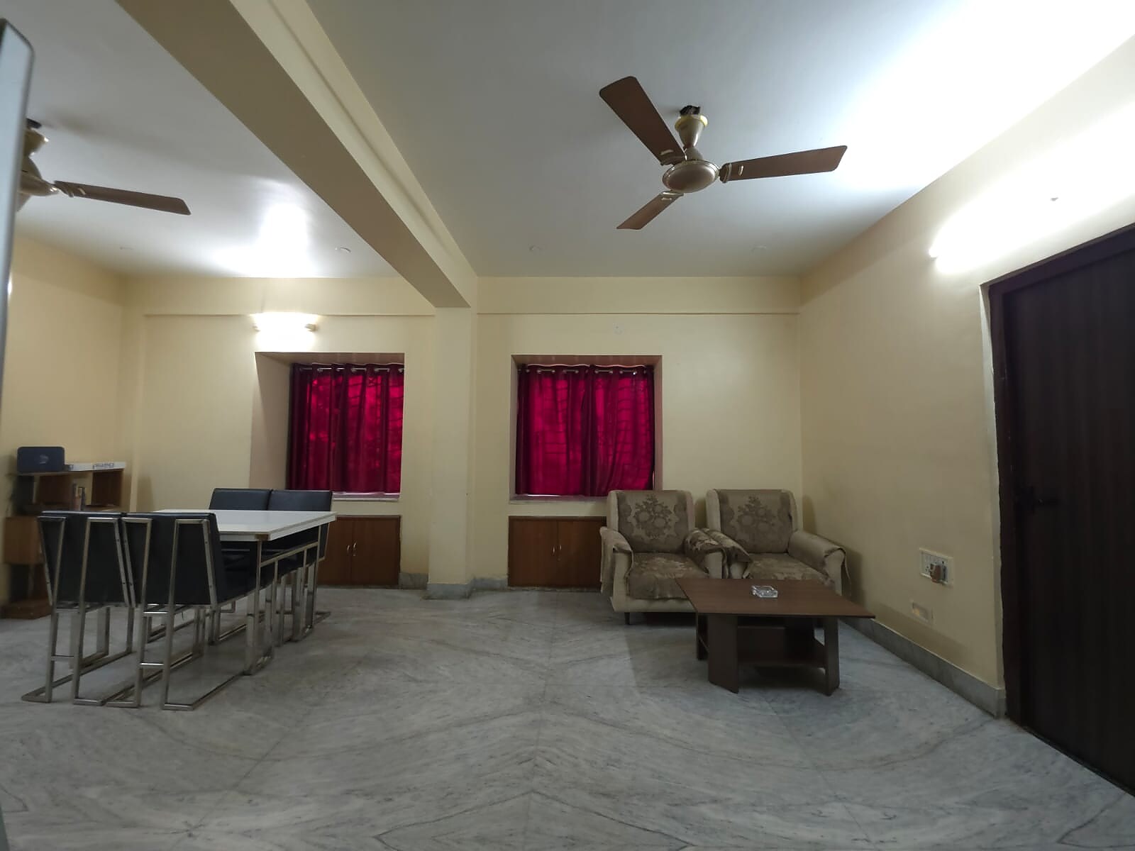 OneAir Serviced Apartment & Homestay || Entire 3BHK Serviced Apartment - Tap to explore photos