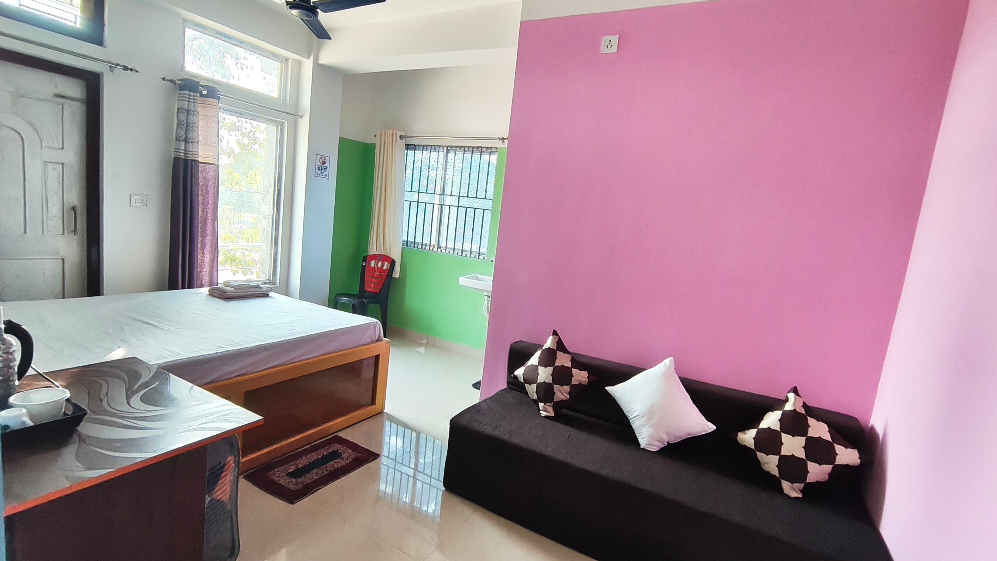 Vk lodge - Tap to explore photos