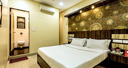 Hotel Shambhuji Room Type - AC Double Room
