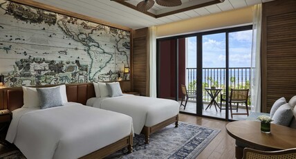 M Room Type - Deluxe Twin Room with Seaview