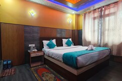 Photos of The Himalayan Paradise