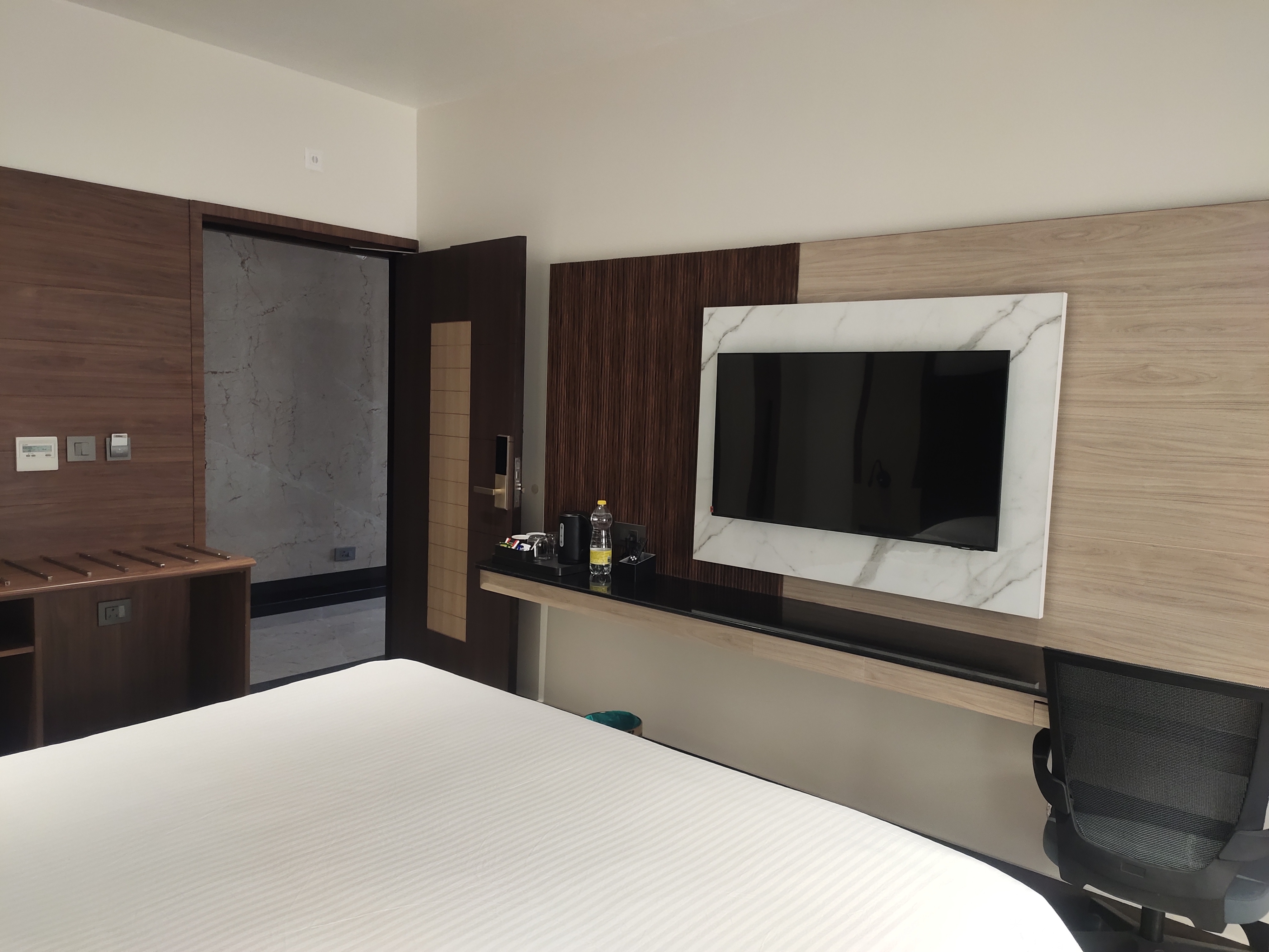 Crystal Residency - Panjappur Trichy - Tap to explore photos