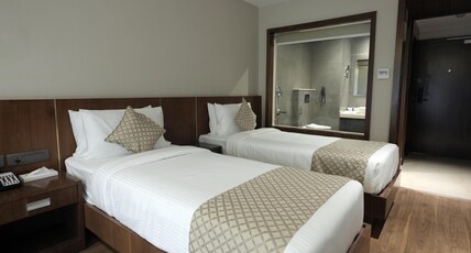 Surya Grand Hotel Room Type - Superior Room with Twin Bed