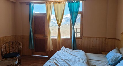 Apple Aura Room Type - Bedroom 2