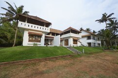 Paraikal Beach Resort