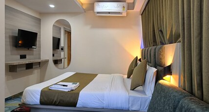 Hotel Shiv Kunj Room Type - deluxe room