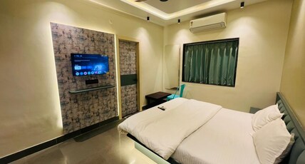 Hotel Vyankatesh Inn Room Type - Budget Double Room Hotel Vyankatesh Inn Room Type - Budget Double Room