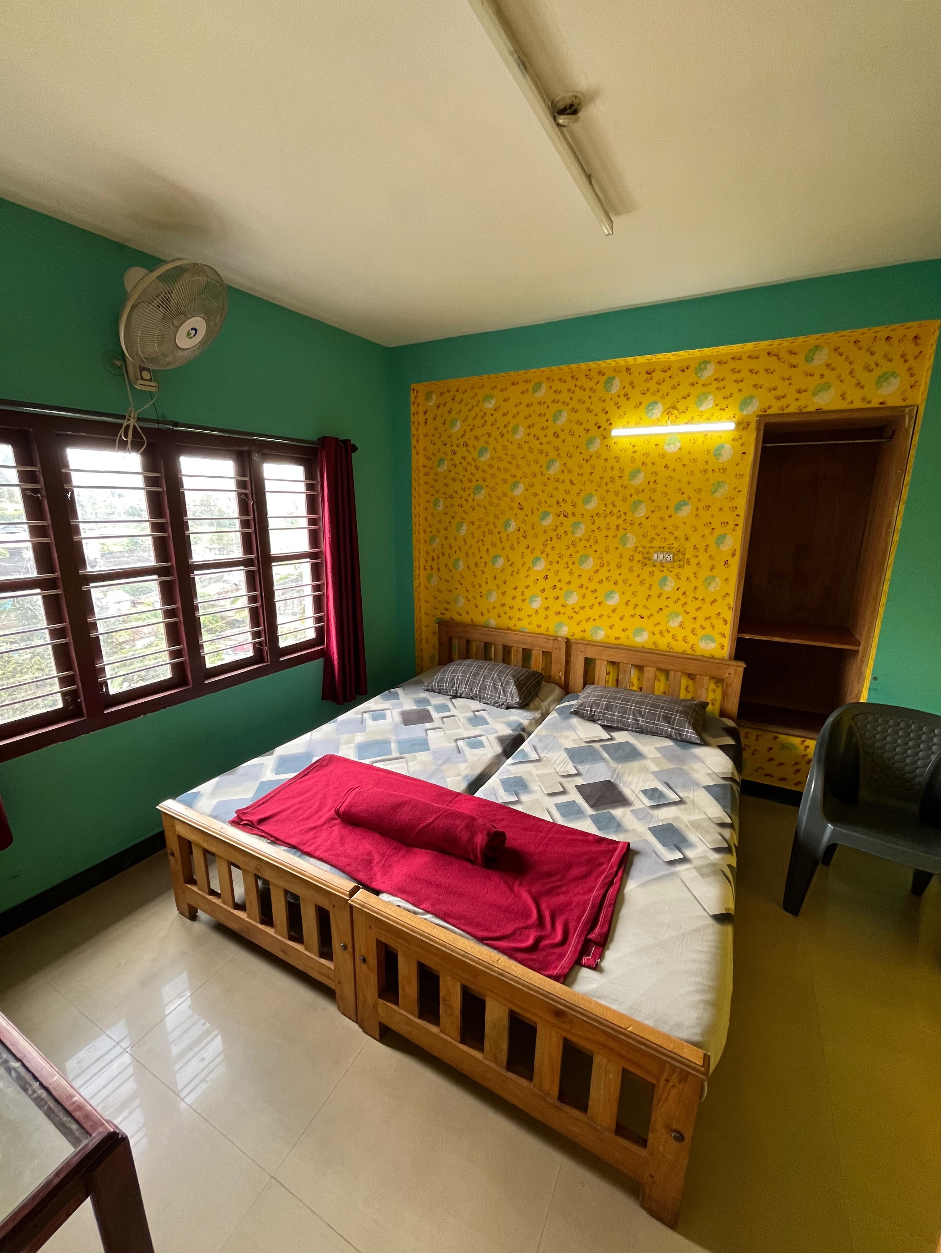 Valparai Ganapathy Homestay - Tap to explore photos
