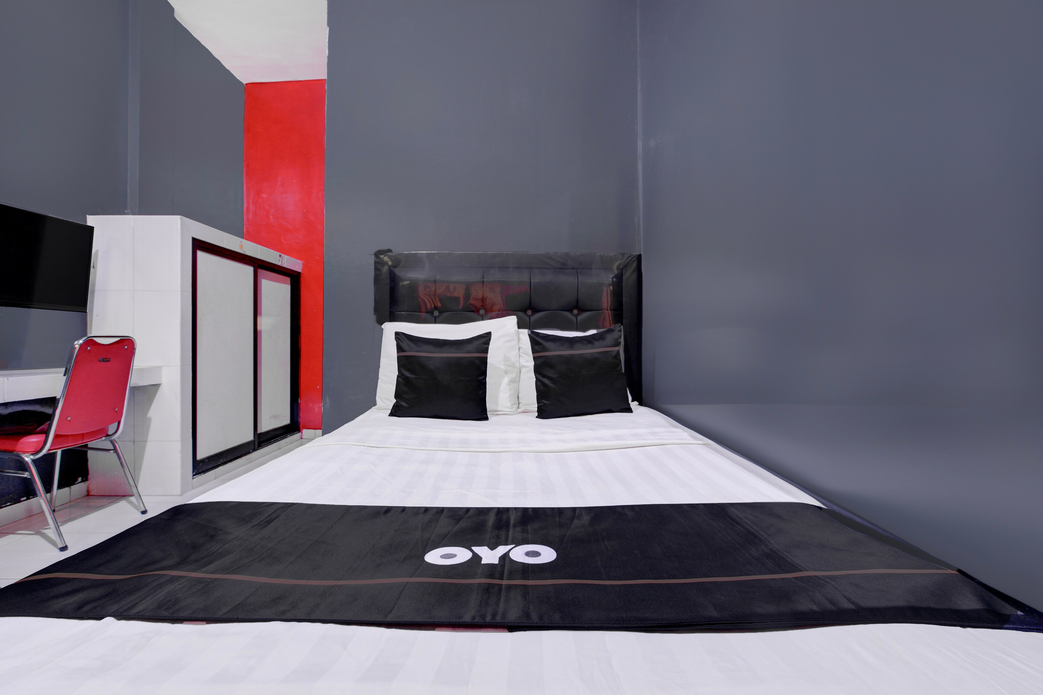 OYO 94756 23 Residence - Tap to explore photos