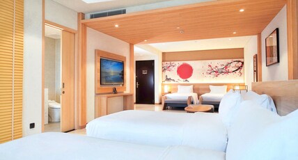 Da Nang Mikazuki Japanese Resorts and Spa Room Type - Premium Family Panoramic Ocean View - Quad room