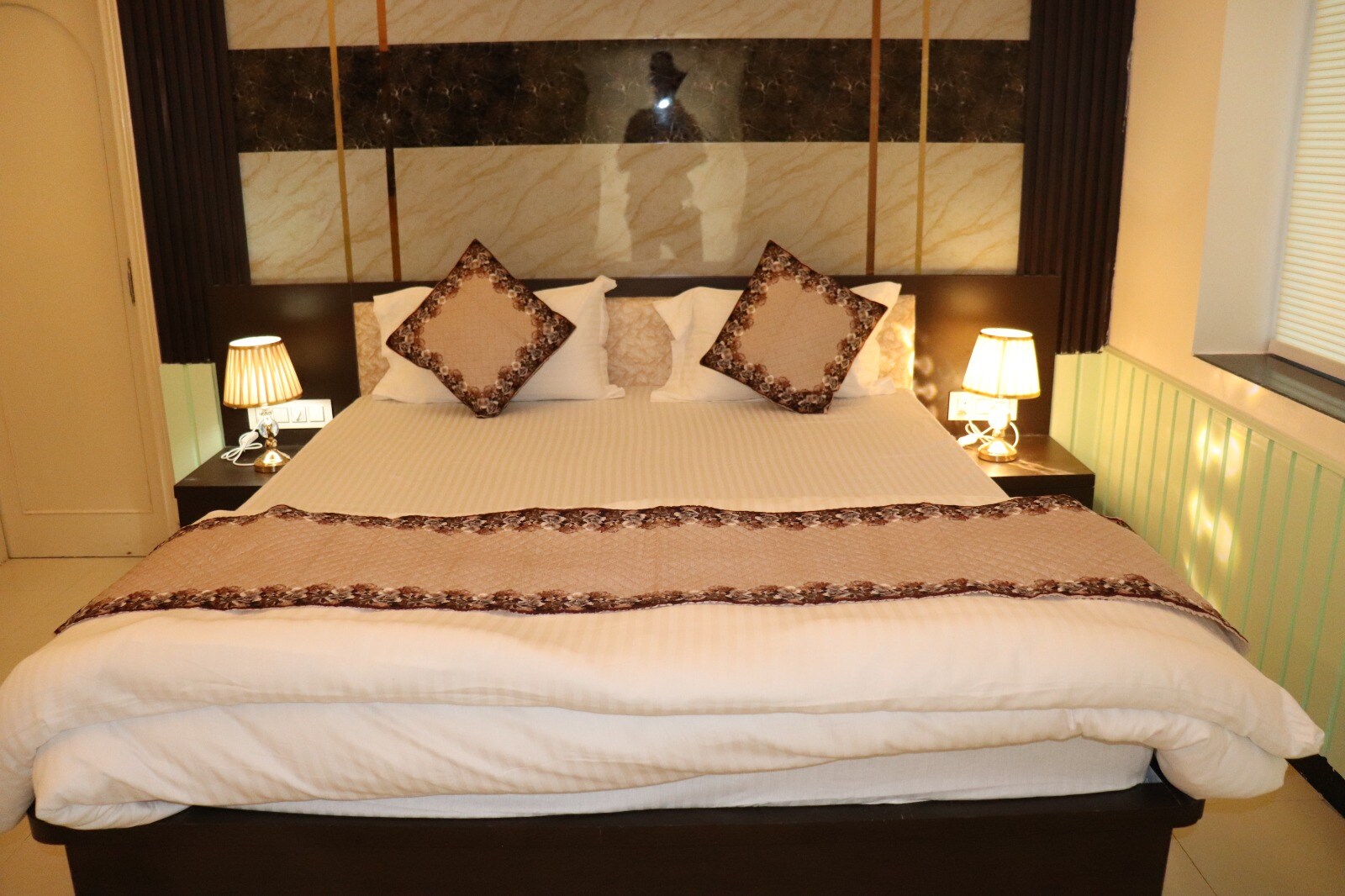 HOTEL BENIWAL PALACE - Tap to explore photos