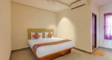FabHotel Siddarth Grand Room Type - Deluxe Room