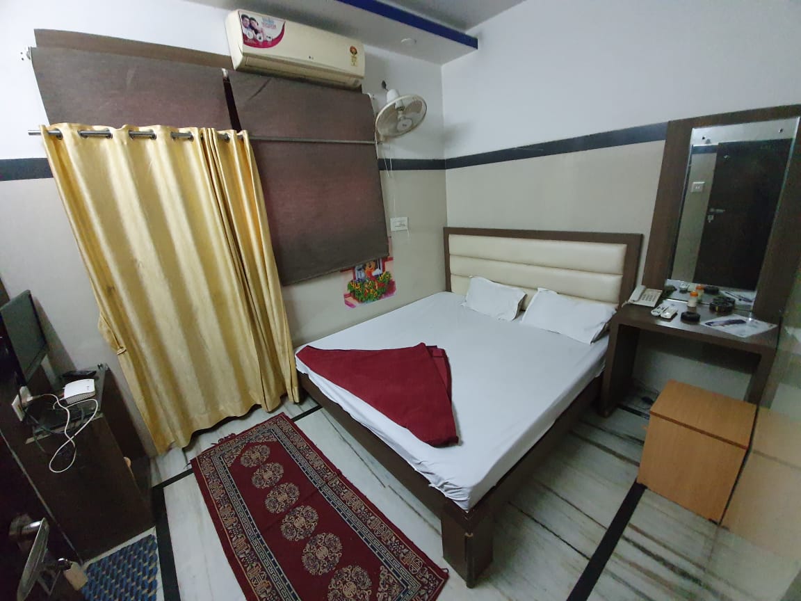 Janak Hotel - Tap to explore photos