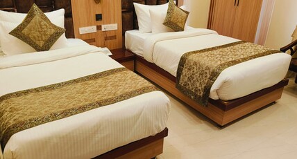 Hotel Mantavya Room Type - SUPERIOR TWIN