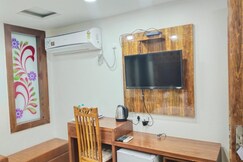 Mona Grand Hotel and Banquet