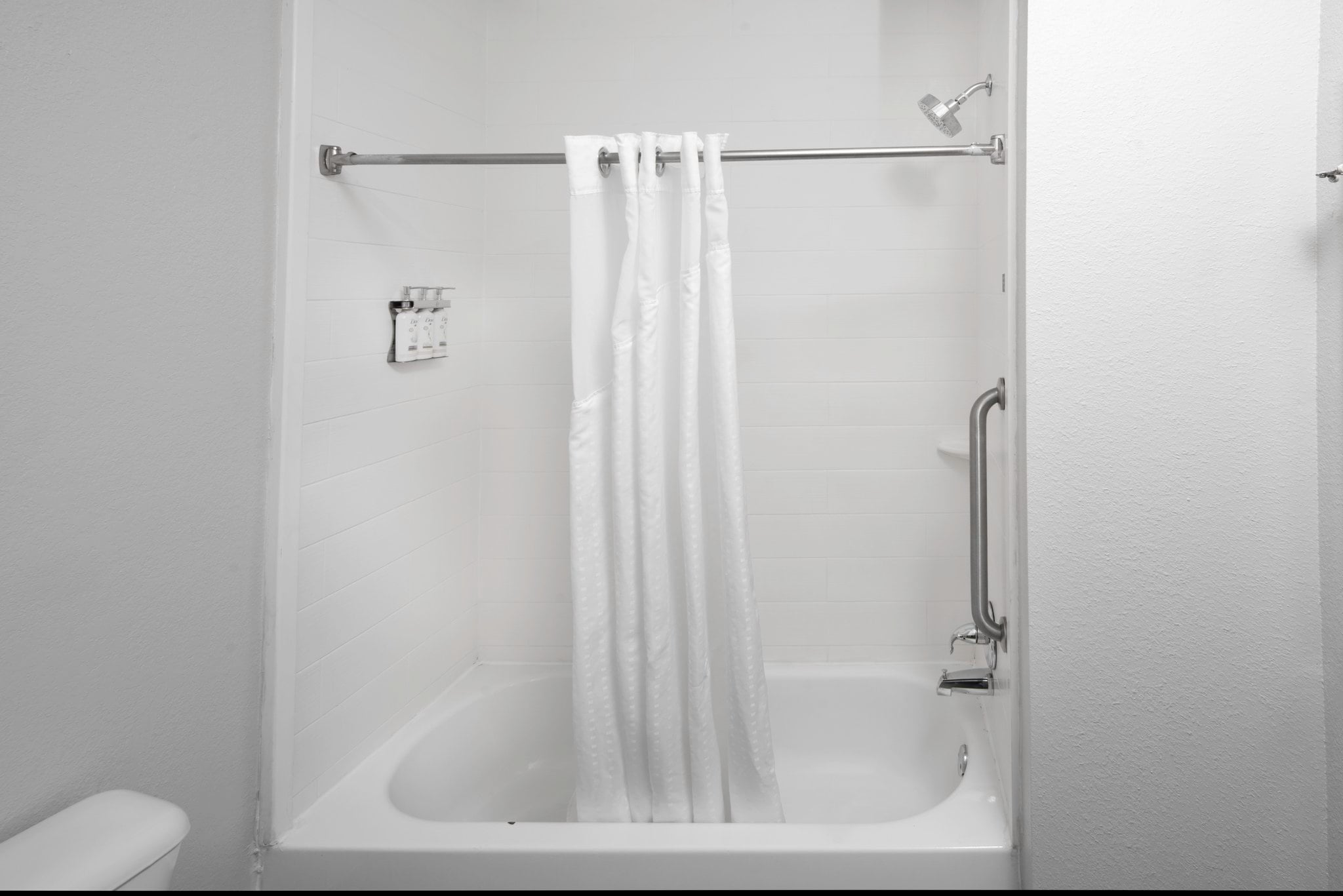 Holiday Inn Express & Suites CONWAY - Tap to explore photos
