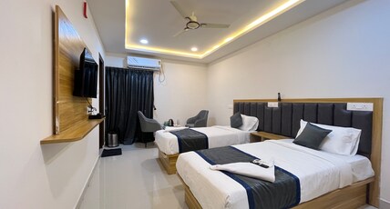 Hotel Vamshi Elite Room Type - Twin Bed Room