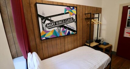 St Christophers Inn Edinburgh Original Room Type - Single Room with Private Bathroom St Christophers Inn Edinburgh Original Room Type - Single Room with Private Bathroom