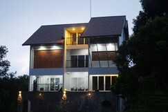 AJS Vagamon Exotica Thangalpara